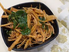 -聚味瞿记·龙虾堂(梅溪湖店)