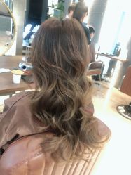 -意廊 Hair Salon