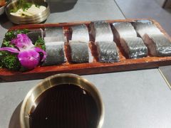 -围炉肉舍•炭烤活鳗•丹东海鲜烤肉(步行街店)