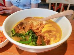 野山菌土鸡米线-云味馆·云南菜·云南米线(景田店)