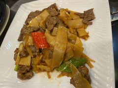 酸笋炒牛肉-美极鲜食坊(宝安南路店)