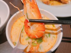 -大头虾越式风味餐厅(光明广场店)