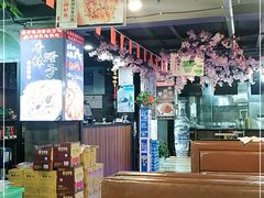大堂-每食每刻·皖北新民地锅鸡