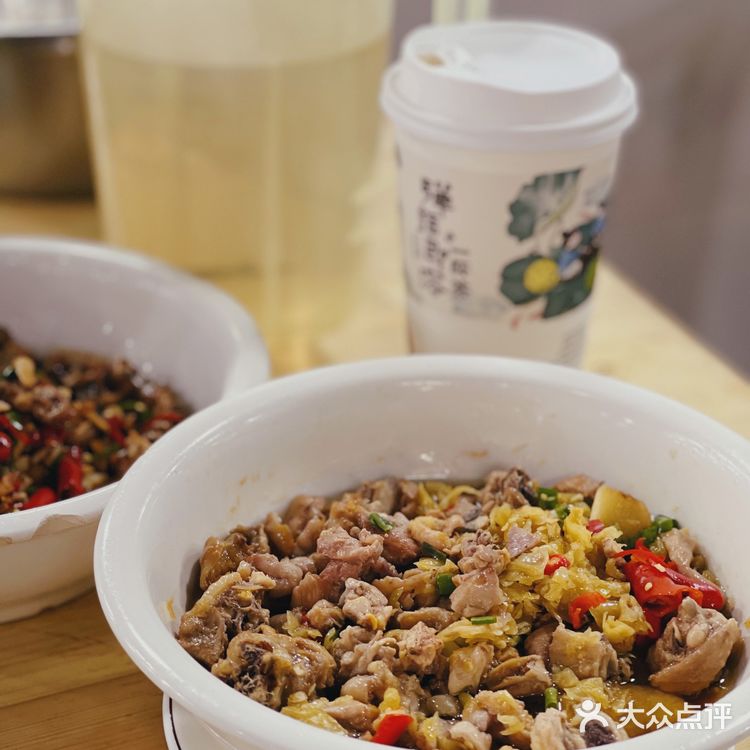 长沙必吃｜笨萝卜浏阳菜馆