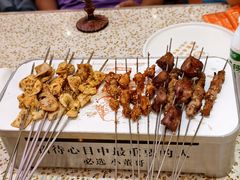 -小董哥烤串·爆汁大油边(故宫店)