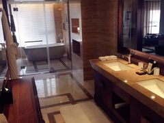 -北京希尔顿逸林酒店