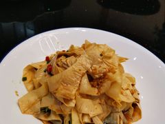 -香山湖家家宴(中山陵店)