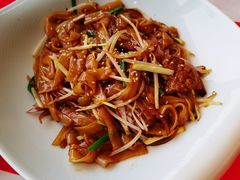 干炒牛河-馋遇江南·精致湖景雅宴(东方之门店)