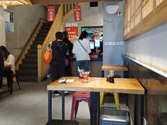 大堂-八婆婆烧仙草(曾厝垵店)