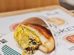 -老乡鸡(上海白玉兰广场店)
