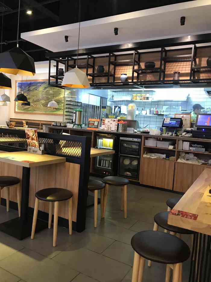 蒙自源过桥米线(永嘉新天地店)-"[糖果]2020.01.01新的一年第一.