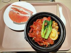 广式腊肠煲仔饭-北大家园食堂
