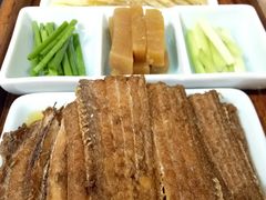 烙饼卷带鱼-京味斋·北京烤鸭(北京南站洋桥店)