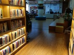 -古美路街道图书馆