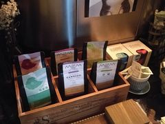 -慢象咖啡(台江店)