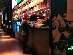-凤凰湘语·海派湘菜(浦东旗舰店)