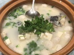 千岛湖招牌鱼头砂锅-姜君·千岛湖鱼头馆(浦东大道店)
