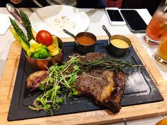 -YUE·6·西式融合餐厅(外滩六号店)