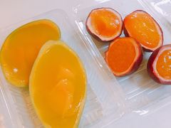 -志龙皇冠吃货椰子铺