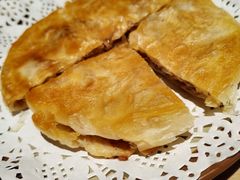 手工牛肉饼-川堂风·跷脚牛肉·乐山爆炒(宝山日月光店)