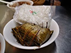 肉粽-芳婆糕团店(王府大街店)
