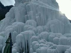 -大平台龙居瀑布旅游区