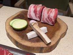 -蚂蚁洞·烤肉大营地(上海静安大悦城店)