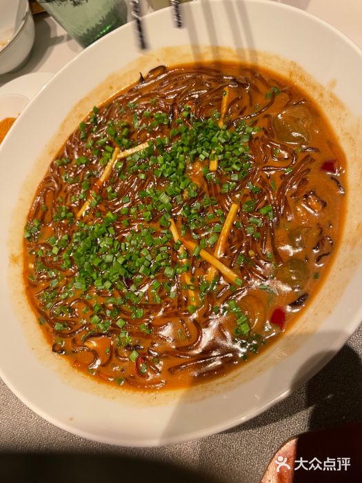 新荣记(BFC外滩金融中心店)沙蒜烧豆面图片