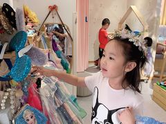 -Ours树朵家亲子餐厅(远策中心店)