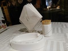 -琬苑鸽庄·川粤融合菜(解放碑总店)