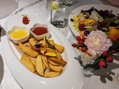 -晶雅花园西餐厅(南京首店)