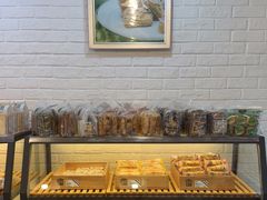 -牛朋牛奶棚(南昌路店)