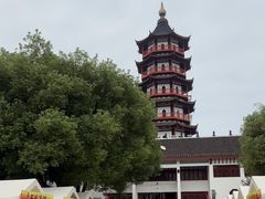 -绳金塔