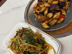 -钟记陕南菜·煎锅鱼(红专南路店)