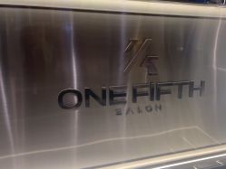 -厘里·salon