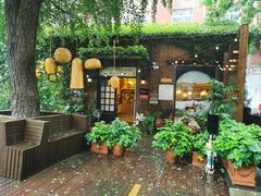 -秘密小花园(第三中学店)