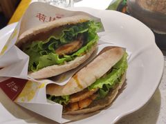爱情扎萨-一叶一世界•素食餐厅(环球中心店)