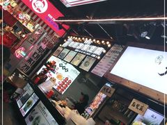 -黄兴南路步行商业街