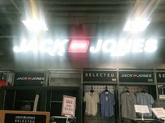 -上品折扣(回龙观店)