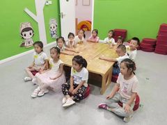 -童学馆·诗书礼乐少儿国学(青年路店)