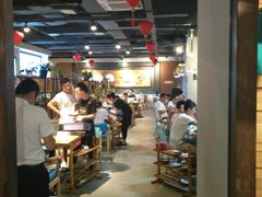 大堂-打酱友•斑鱼海鲜粥火锅(吴桥店)