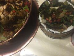 -老佛爷炭火蛙锅直营(清滨路总店)
