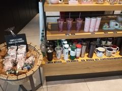 零售区-星巴克(天津凯德天津湾店)