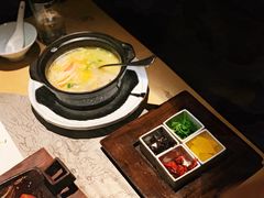 瑶柱海鲜泡饭-穹六人间 people 6(岳阳路店)
