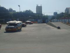 -港安驾校·直营学车·陪驾(后瑞店)