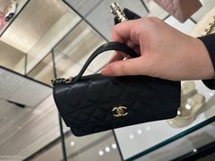 -CHANEL(恒隆广场店)