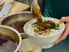 -黄金娣米线(盛邦老店)