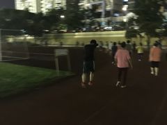 -燕子岗体育场
