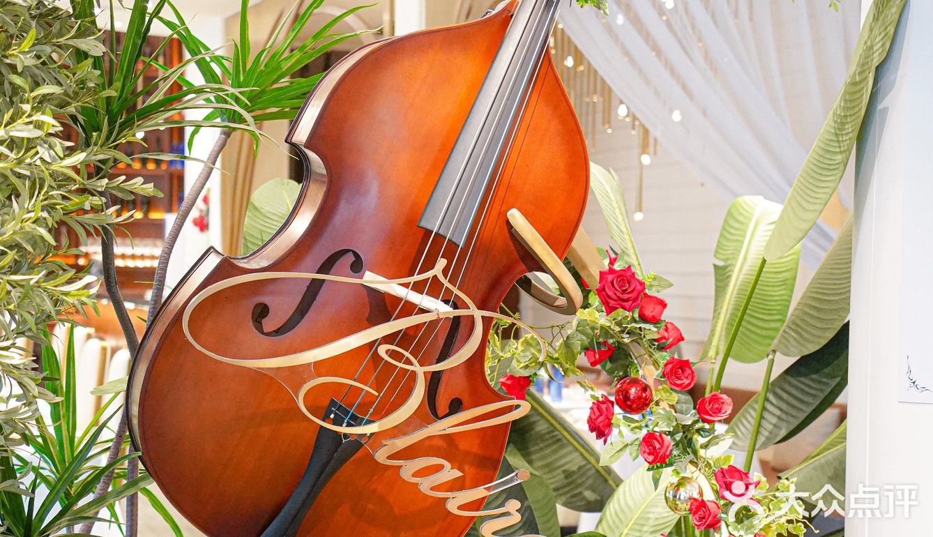 纪念日不知道去哪里，就选这家火遍全城浪漫的爱情餐厅‼️