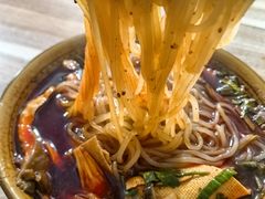 -老字号杨坡红油米线腊汁肉夹馍(东四道巷店)